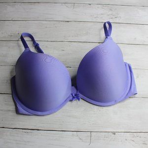 Victoria's Secret Push Up Bra Size 36D Pigeonnant